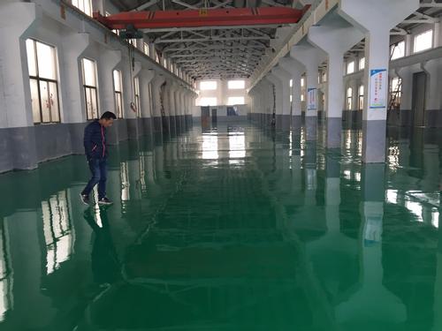 耐磨地坪開裂后正確的處理方法
